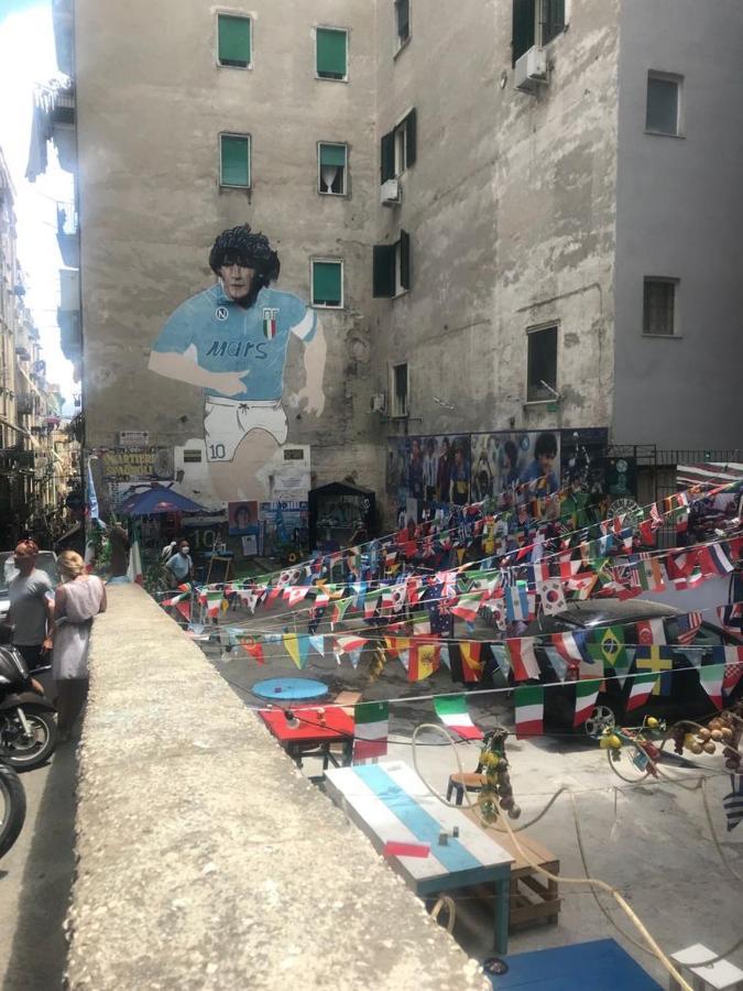 B&B Ruffo Nel Cuore Di Napoli Exterior photo