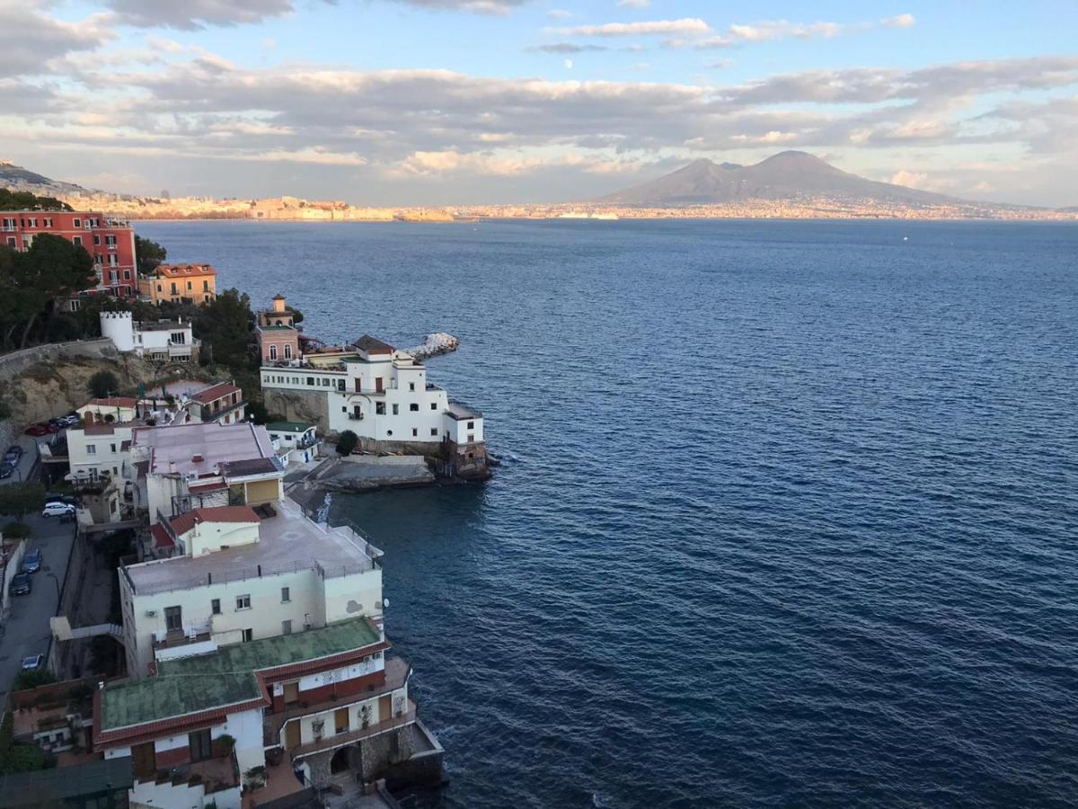 B&B Ruffo Nel Cuore Di Napoli Exterior photo
