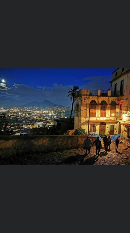 B&B Ruffo Nel Cuore Di Napoli Exterior photo