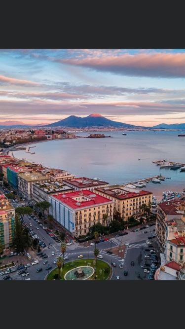 B&B Ruffo Nel Cuore Di Napoli Exterior photo