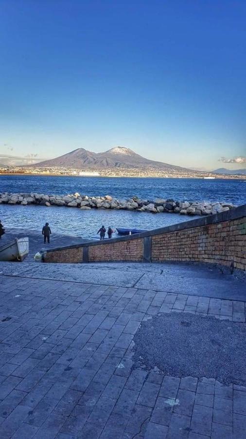 B&B Ruffo Nel Cuore Di Napoli Exterior photo
