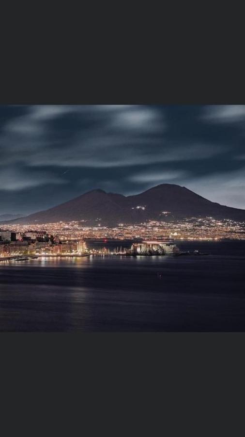B&B Ruffo Nel Cuore Di Napoli Exterior photo